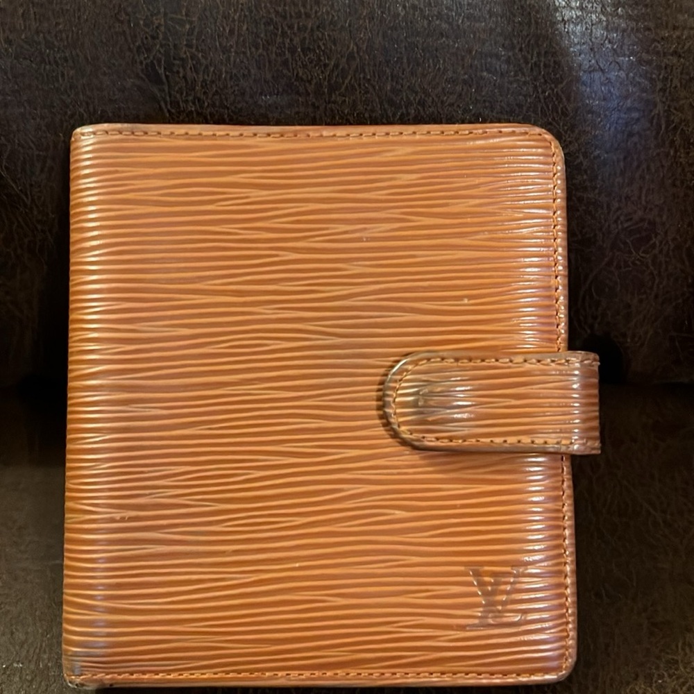 Louis Vuitton Tan Leather Wallet